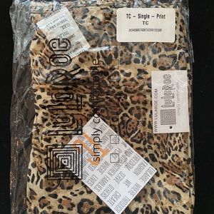 NIB LuLaRoe Animal Print Leggings TC